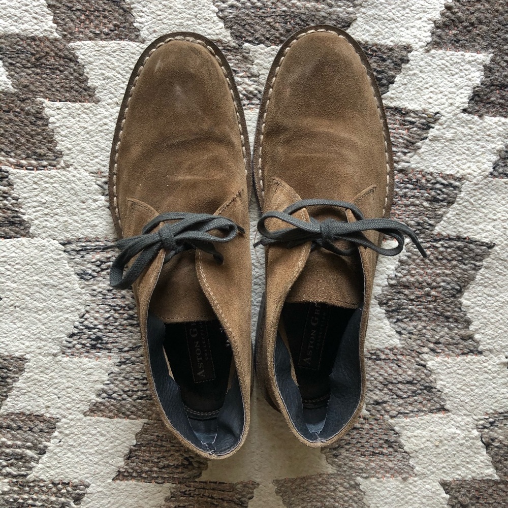 Aston Grey suede chukka desert boot men’s size 8.5